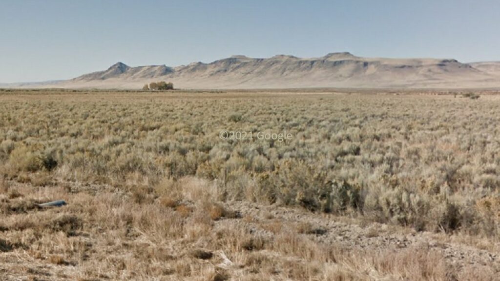 desert mountains in Nevada 01